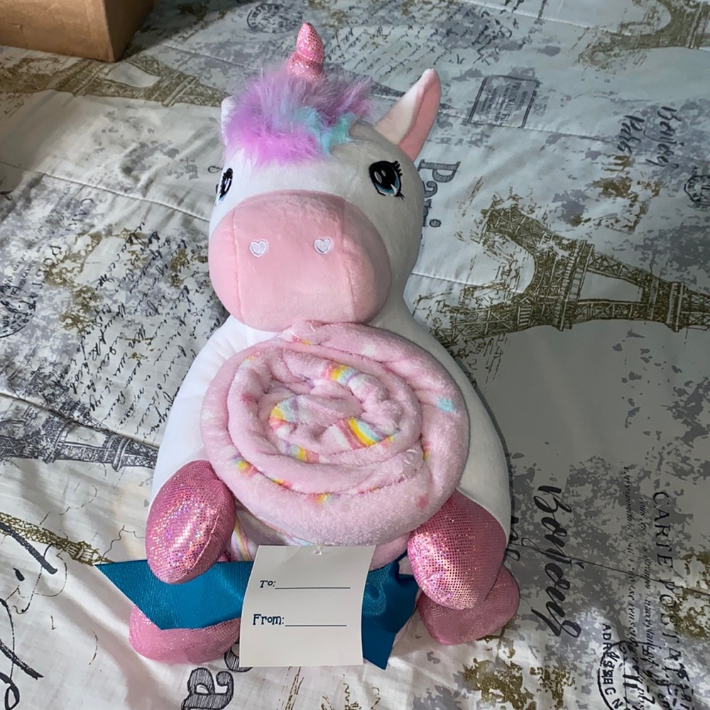 Unicorn plush with blanket